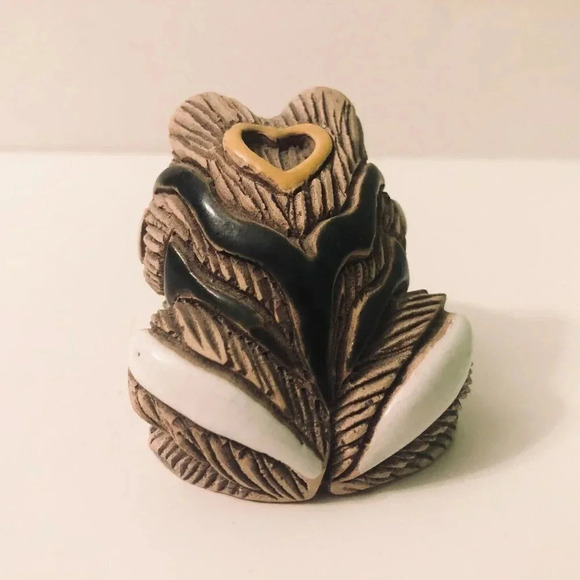 Vtg Artesania Rinconada Pottery Frog with Heart 2.25 Inch Tall Chipped  Foot - Picture 3 of 11